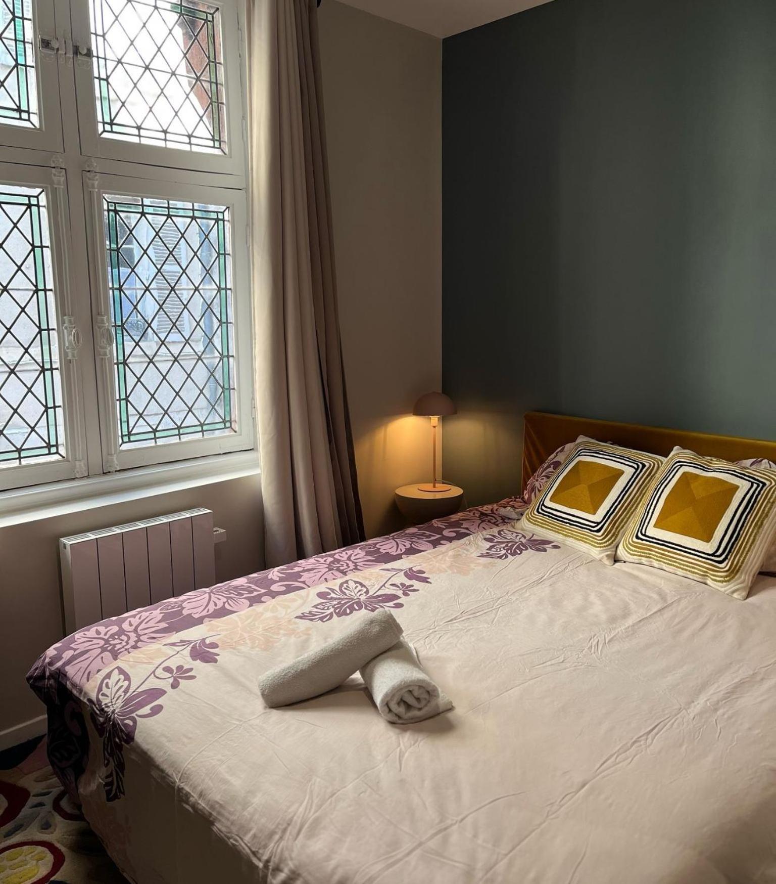 Le Petit Chateau Du Docteur Cambournac Bourges Dış mekan fotoğraf